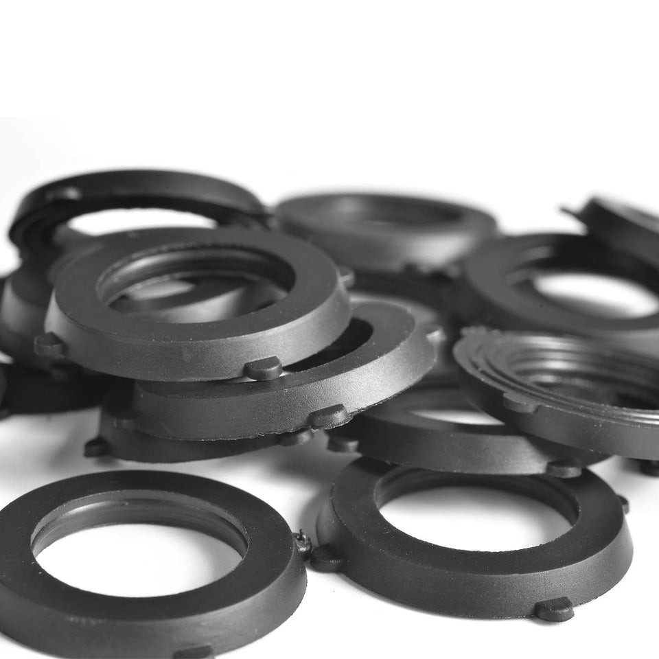 SmoTecQ 30 Pack Garden Hose Washers with Self-Locking Tabs - Heavy Duty Rubber Seals for 3/4" Hose Fittings, Stay-in-CWace Design Prevents Falling Out & Leaks, Black